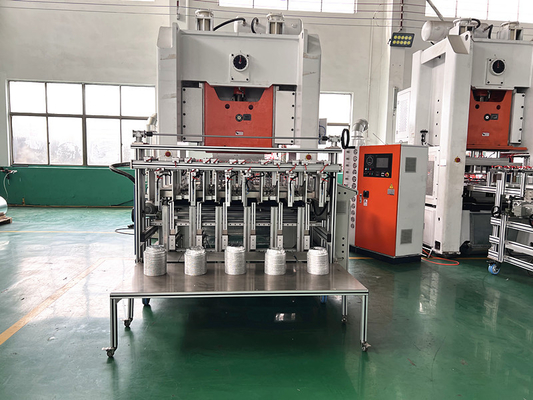 Maszyna do produkcji pudełek z folii aluminiowej Simense Motor 800KN do pojemników na lunch
