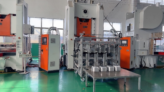 kupować Mitsubishi Aluminium Foil Container Making Machine Design Zgodnie z wymaganiami klienta online manufacture