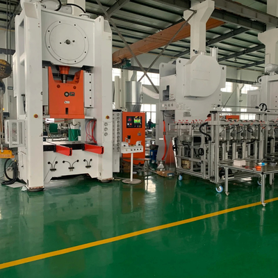 kupować Całkowicie automatyczna maszyna do tworzenia pojemników spożywczych z folii aluminiowej z 4 otworami online manufacture