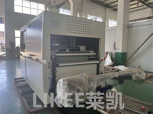 kupować Automatyczna maszyna do cięcia i wykrawania pokryw z folii aluminiowej o mocy 12KW online manufacture