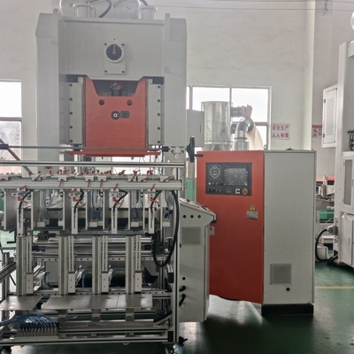 kupować Całkowicie automatyczna maszyna SIEMENS Motor Aluminium Foil Container Making z pojemnością 12000/h online manufacture