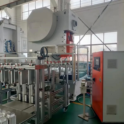 kupować Linia produkcyjna pojemników z folii aluminiowej 3-gniazdowa sterowana przez Mitsubishi PLC LK-T63 online manufacture