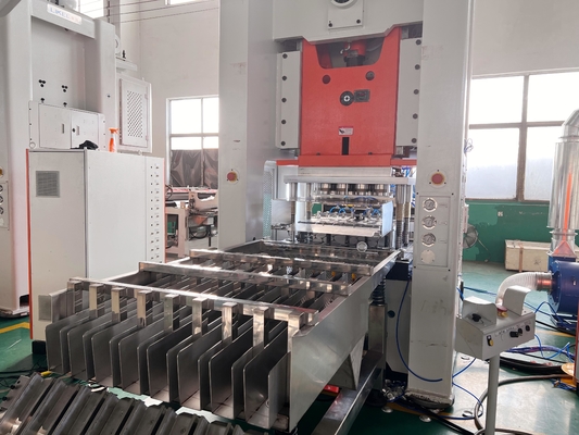 kupować 2024 Najnowsza maszyna do zbierania ciasta z folii aluminiowej z silnikiem Siemens online manufacture