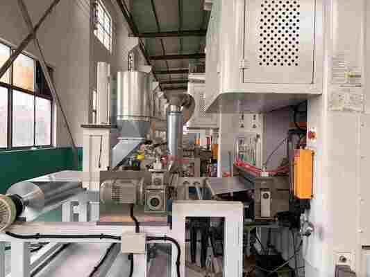 kupować LK-T80 Maszyna do pojemników z folii aluminiowej, patelnia do grilla, jednorazowa patelnia pełnowymiarowa, czysta powierzchnia, nietoksyczna online manufacture