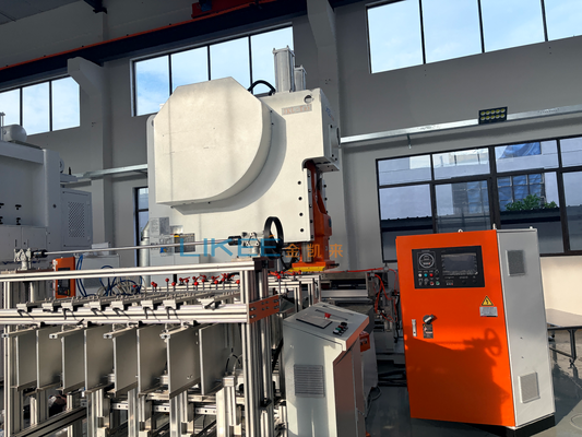 kupić Maszyna do produkcji aluminiowych pojemników na żywność, kompatybilna z cienkimi i grubymi materiałami produkcja online