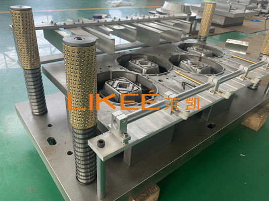 kupować 3-komorowa forma do pojemników z folii aluminiowej 60 HRC do tacek jednorazowych online manufacture