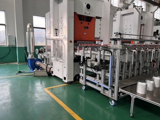 Maszyna do produkcji aluminiowych foremek na ciasto z regulowanym skokiem 150-260mm dla folii aluminiowej 0,2mm