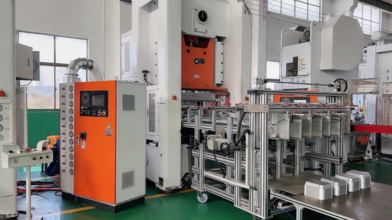 80-tonowa pneumatyczna maszyna do produkcji pojemników na żywność, aluminiowych pudełek do pakowania