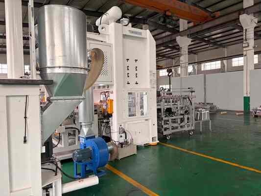 Maszyna do produkcji folii aluminiowej LK-T80 z ciągłą pracą 24/7, naciskiem 80 ton i sterowaniem Mitsubishi PLC